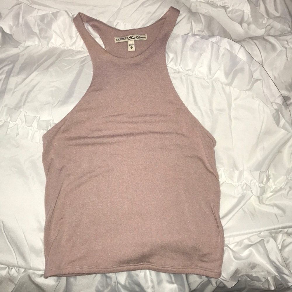 light mauve crop tank